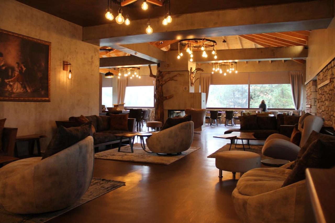 Mylaon Boutique Hotel & Spa Vitina Bagian luar foto
